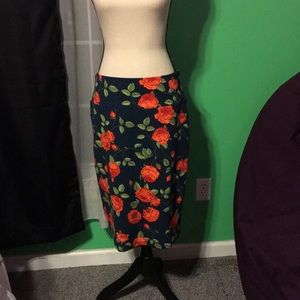 Rose Lularoe Cassie pencil skirt
